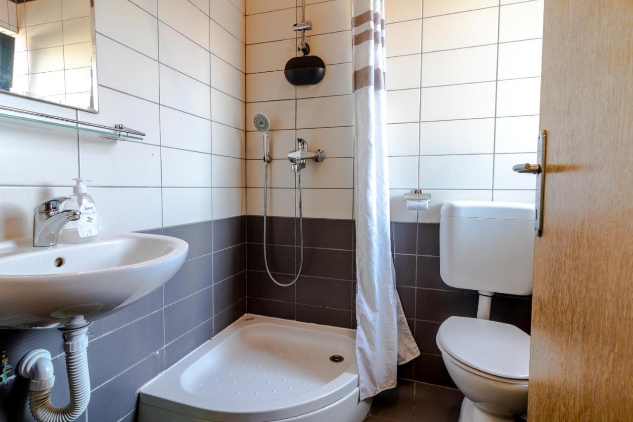 Ankica & Anamarija Apartments ネウム エクステリア 写真