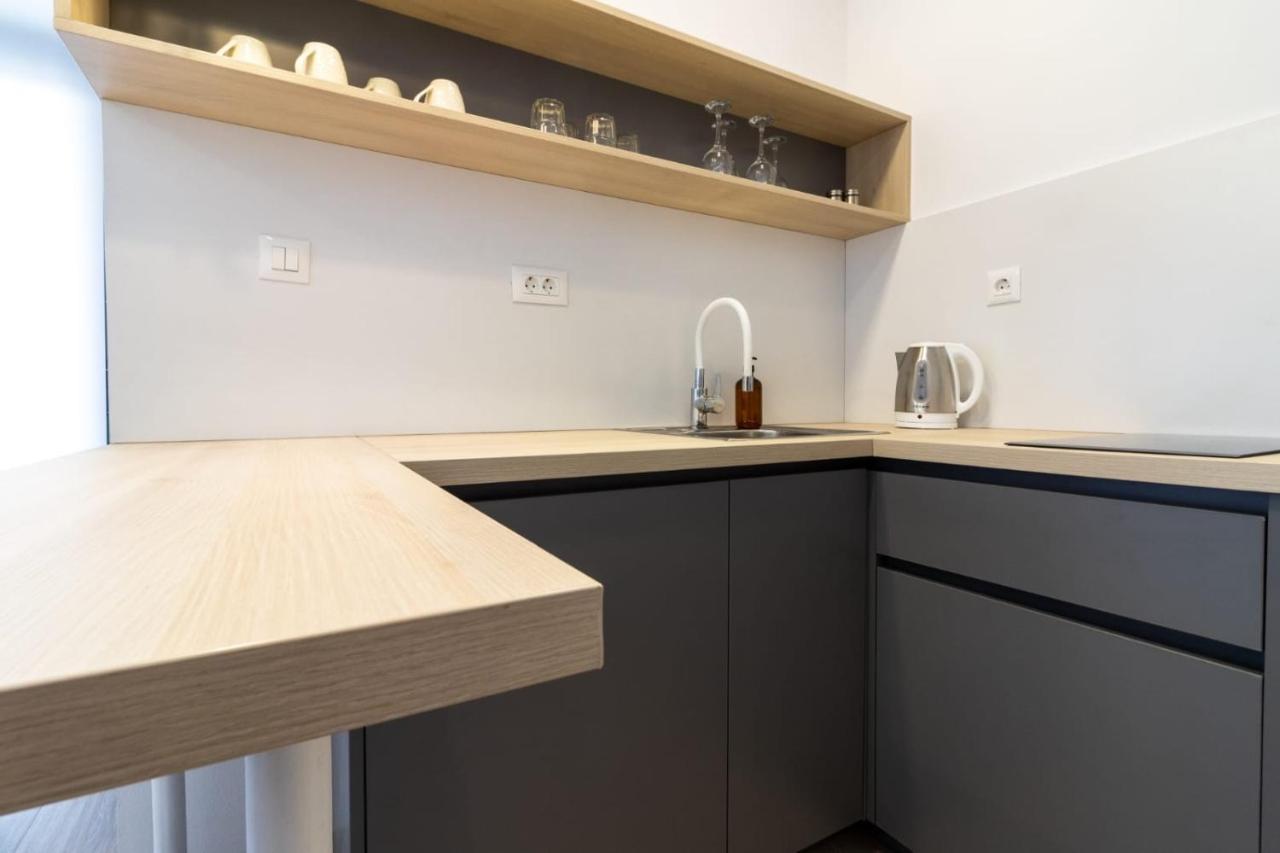 Ankica & Anamarija Apartments ネウム エクステリア 写真