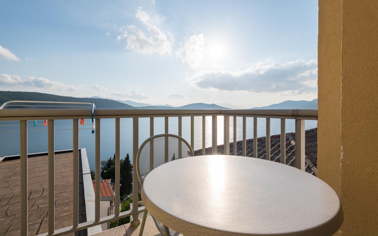 Ankica & Anamarija Apartments ネウム エクステリア 写真